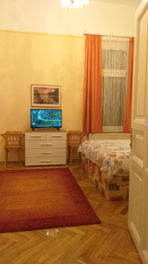Tempo Courtyard Apartman Budapest Exterior photo