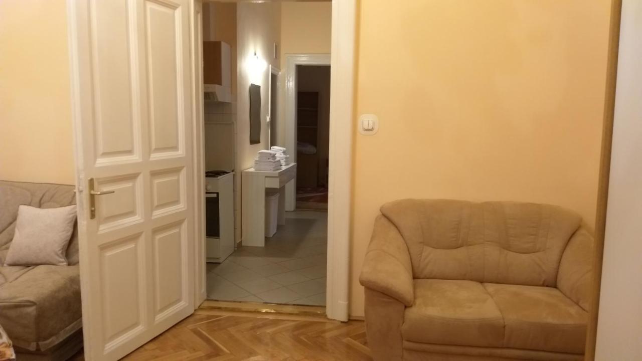 Tempo Courtyard Apartman Budapest Exterior photo
